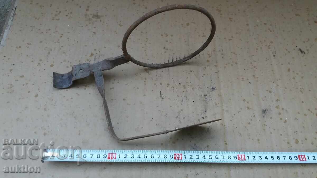 ΜΕΓΑΛΗ ΜΕΤΑΛΛΙΚΗ ΒΑΣΗ ΓΙΑ ΤΟΙΧΟ - ΓΛΑΣΤΡΑ