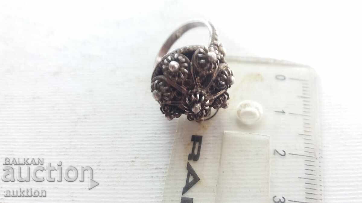 СРЕБЪРЕН ФИЛИГРИРАН ПРЪСТЕН КОПИЕ НА ВЪЗРОЖДЕНСКИ - 6 СРЕБЪРЕН ФИЛИГРИРАН ПРЪСТЕН КОПИЕ НА ВЪЗРОЖДЕНСКИ - 6