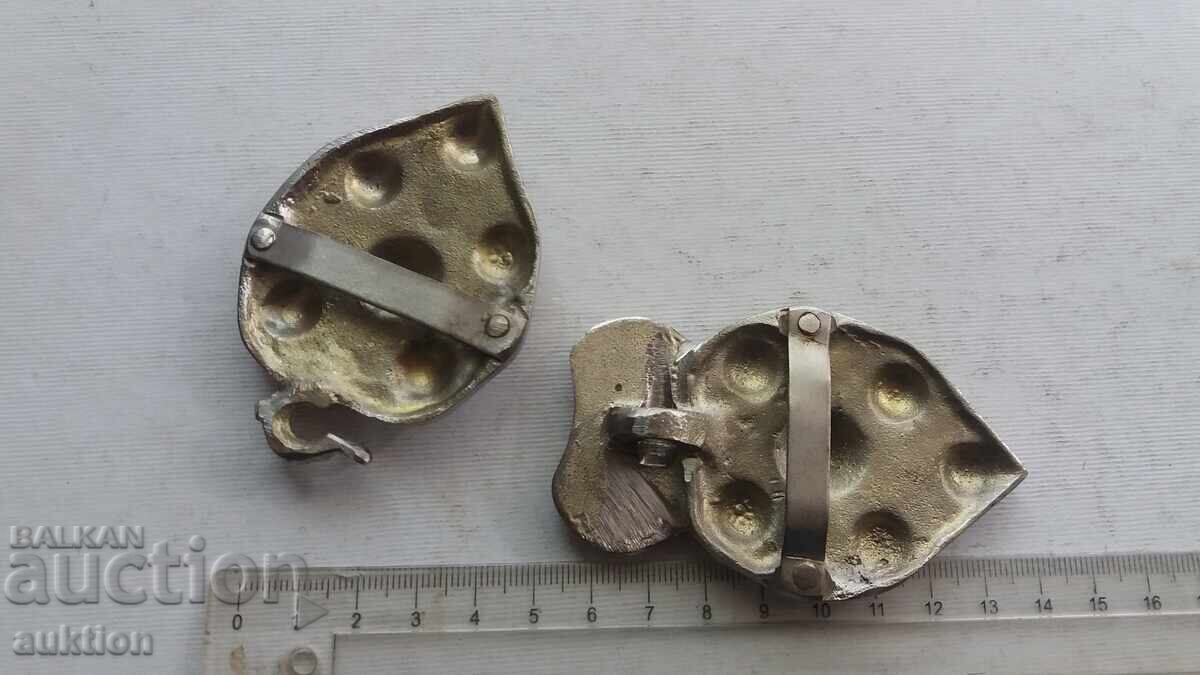 MASSIVE BRONZE PATTIES - SILVER PLATED - 6 MASSIVE BRONZE PATTIES - SILVER PLATED - 6