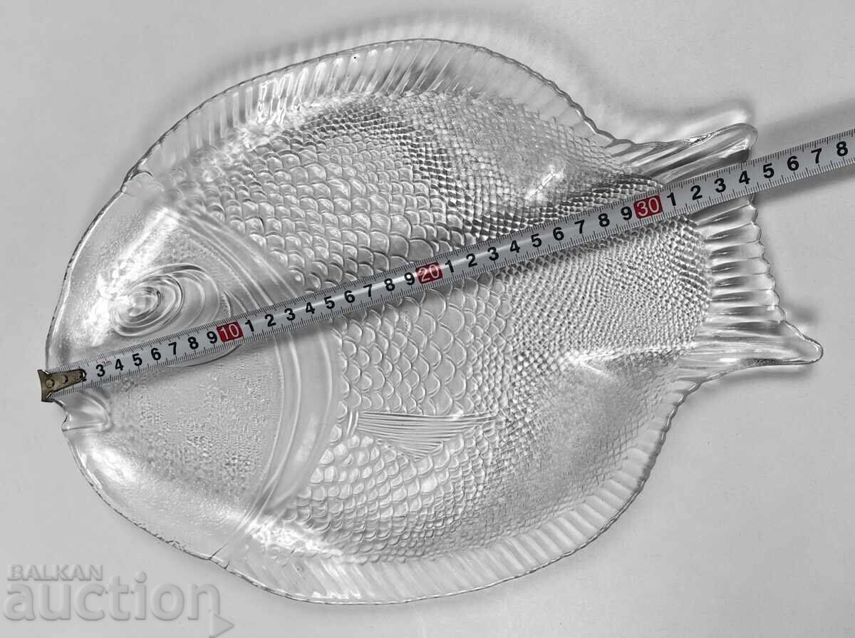 Auction  MASSIVE GLASS PLATE FOR FISH TRAY PLATE EXCELLENT