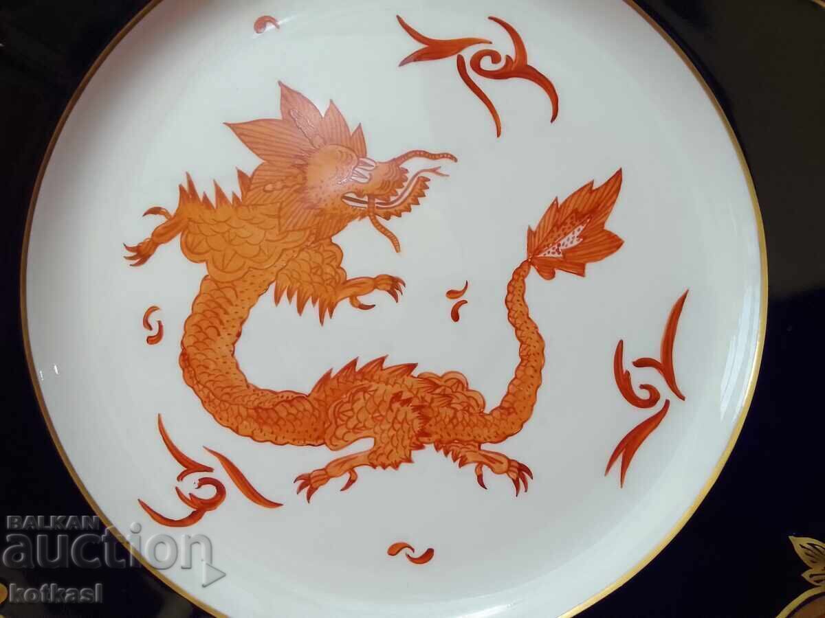 Livrarea Farfurie de porțelan Dragon aurire Cobalt excelentă marcată d-30 cm Livrarea Farfurie de porțelan Dragon aurire Cobalt excelentă marcată d-30 cm