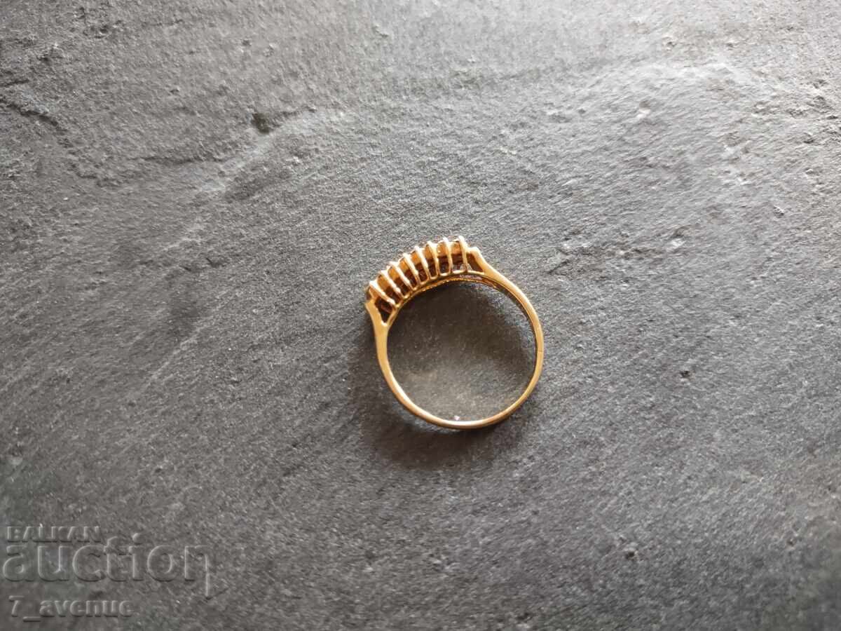 Delivery of Stylish star ladies RING, with gold plating and stones 27.10.25