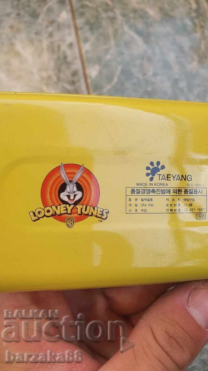 Δημοπρασία Παλιό κουτί μολυβιών Warner Bros 1999