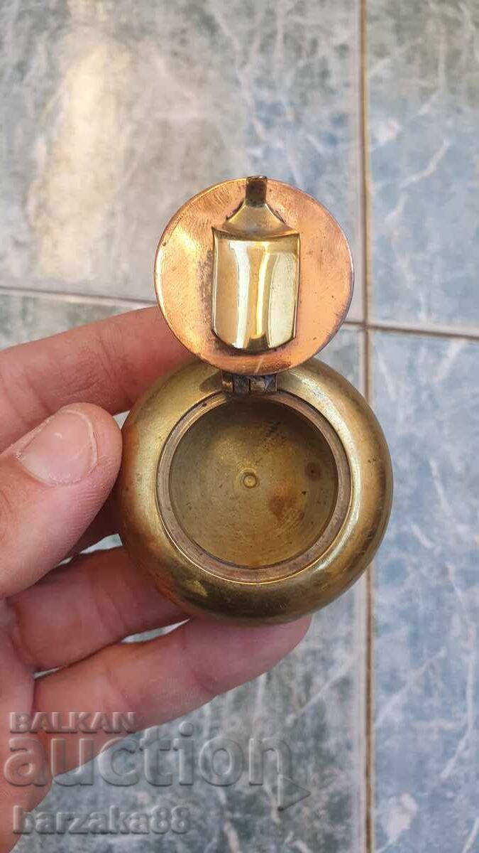 Mici scrumiere de bronz cu ancoră - 7 Mici scrumiere de bronz cu ancoră - 7