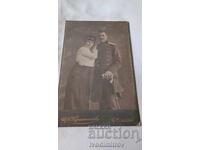 Φωτογραφία Αξιωματικού με τη σύζυγό του Σοφία 1915 Καρτόνι