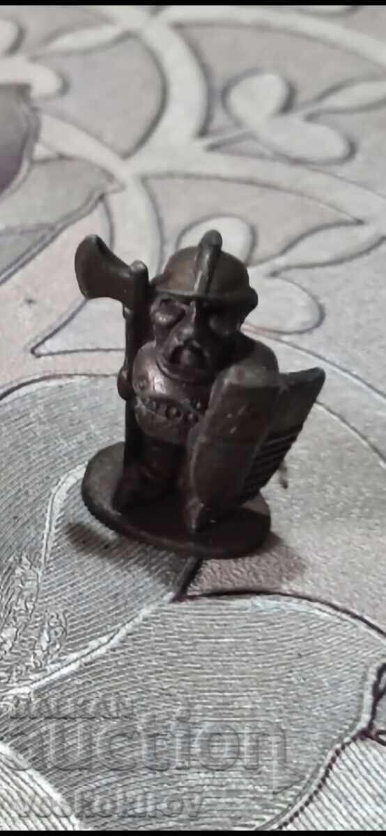 Auction Kinder Surprise Warriors Auction Kinder Surprise Warriors