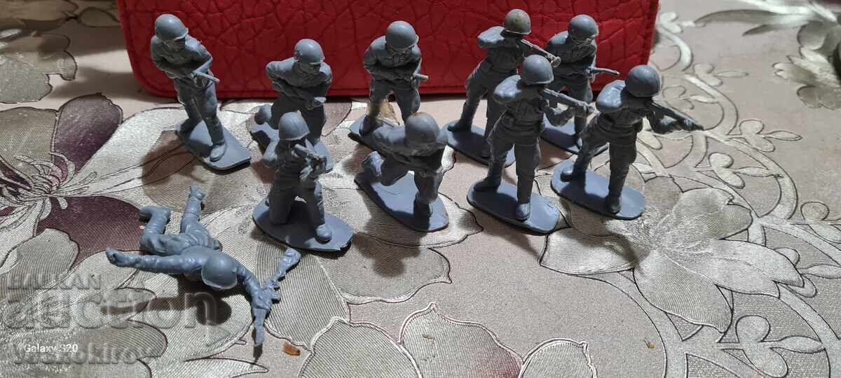 Στρατιώτες και Ινδιάνοι