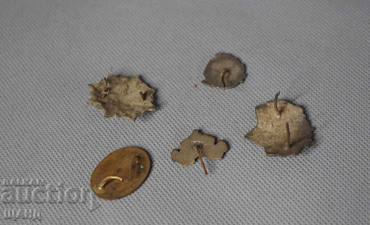 Βασίλειο της Βουλγαρίας παρτίδα στρατιωτικών σημάτων στολή κοκάρδα κορώνα με τιμή 35.99 BGN | € 18.40 Βασίλειο της Βουλγαρίας παρτίδα στρατιωτικών σημάτων στολή κοκάρδα κορώνα με τιμή 35.99 BGN | € 18.40