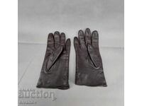 Mănuși de damă vechi, din piele maro închis #3276