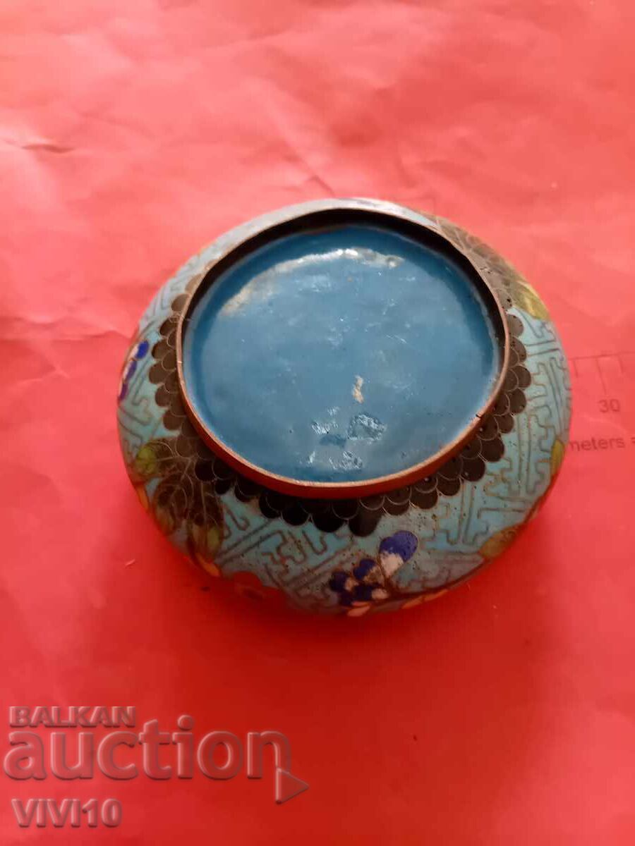 Delivery of Antique bowl, bronze, enamel, cloisonné Delivery of Antique bowl, bronze, enamel, cloisonné