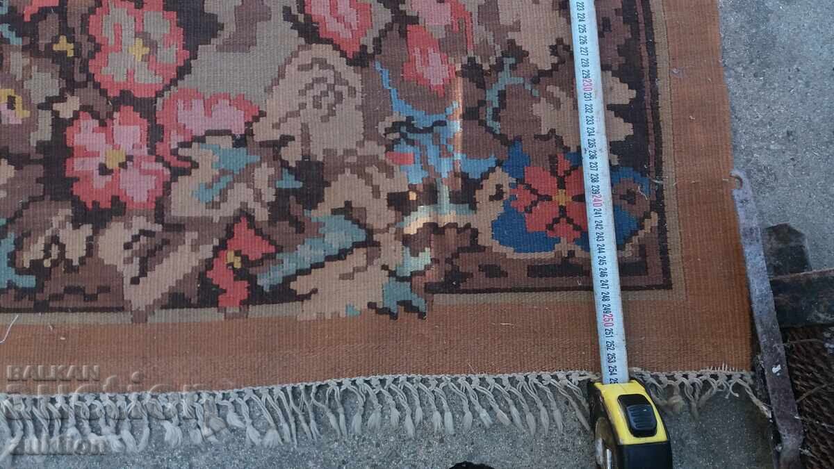 Livrarea COVOR 255/210 CM - LÂNĂ Livrarea COVOR 255/210 CM - LÂNĂ