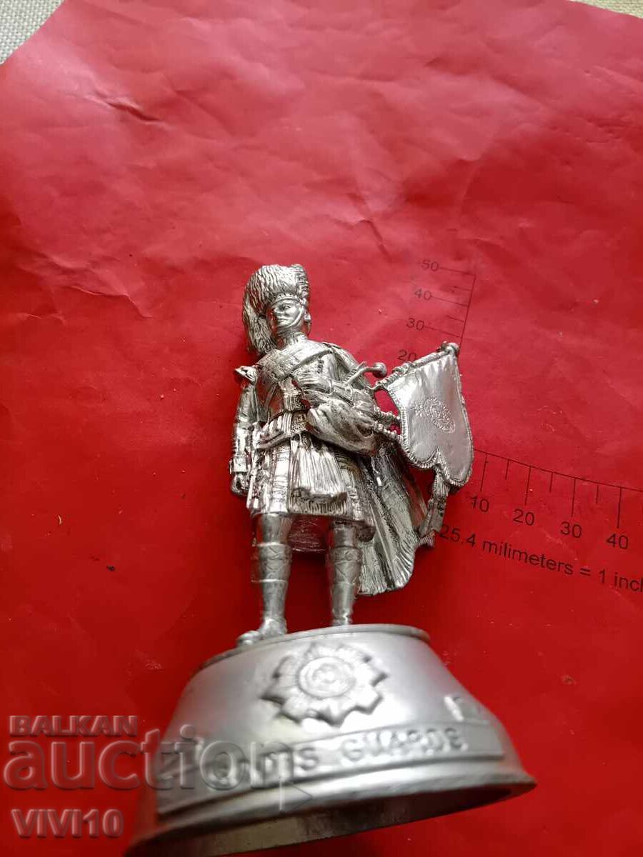 Старинна фигура, калай,Англия Старинна фигура, калай,Англия