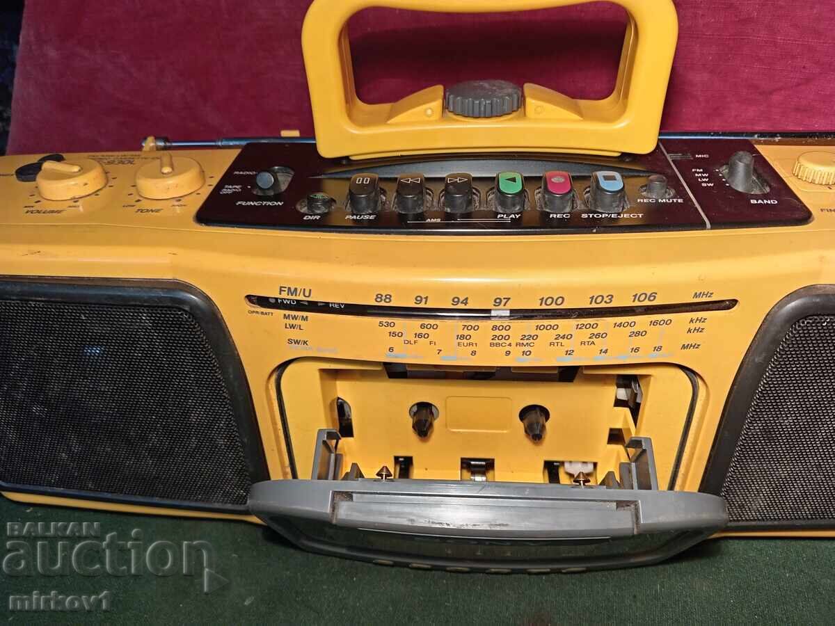 Auction  Japanese Radio Cassette Player SONY