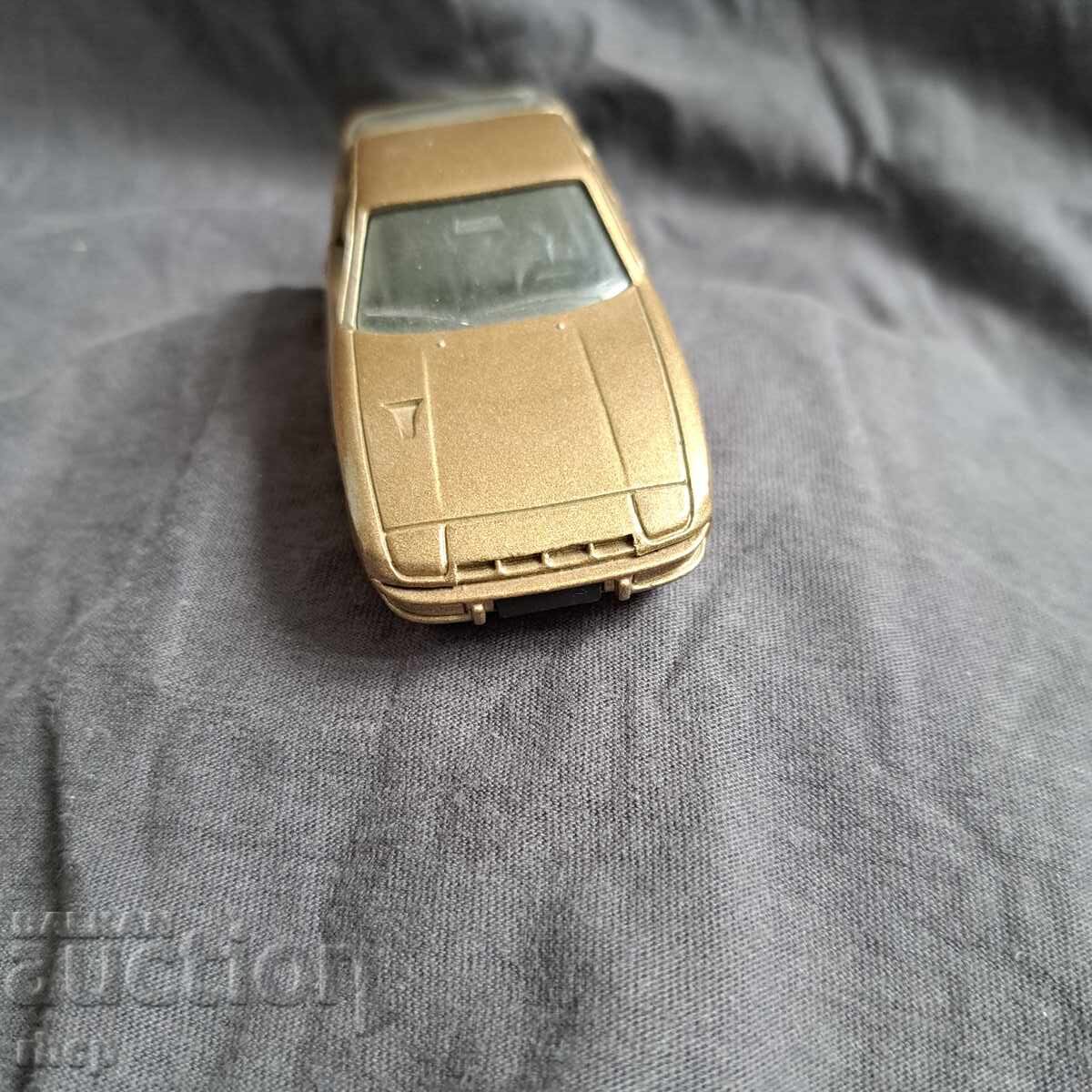 Porsche 924 1/43 Solido модел кола с цена 10.99 лв. | € 5.62