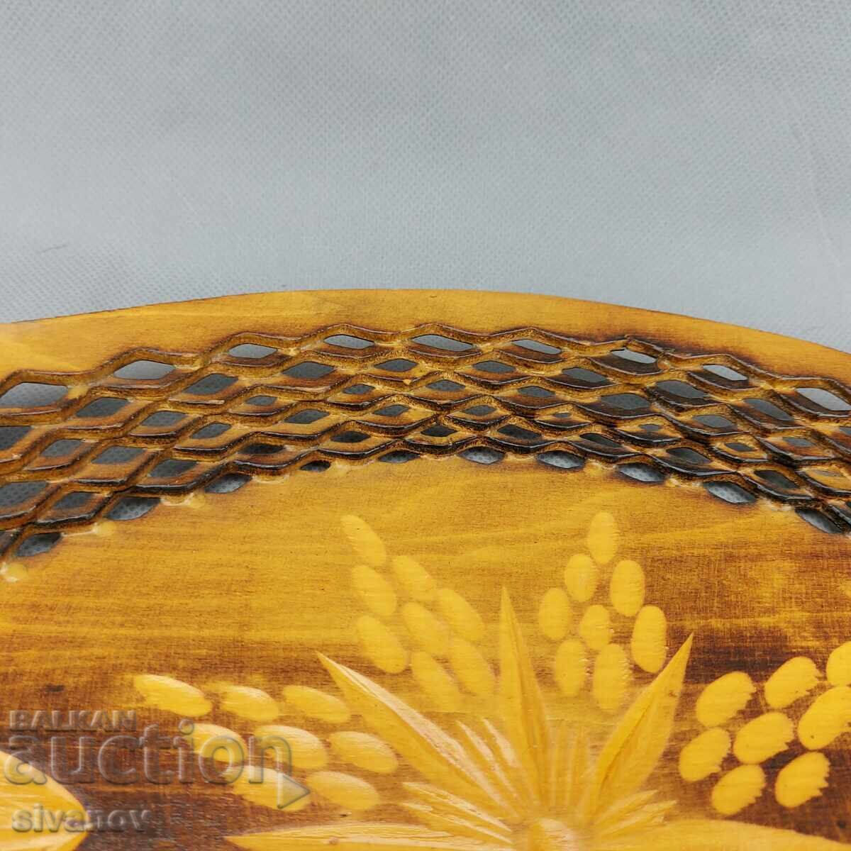 Παράδοση Παλιό όμορφο ξύλινο πιάτο, καλάθι, μπολ φρούτων #3290