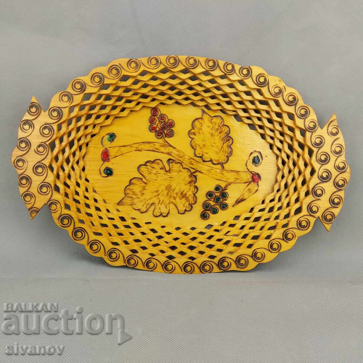 Стара красива дървена чиния, панер, купа за плодове #3291