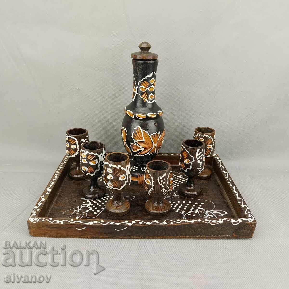 Παλαιό σκαλιστό ζωγραφιστό ξύλινο μπουκάλι με 6 ποτήρια #3293