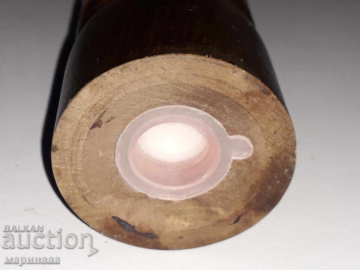 Delivery of OLD SALT CELLAR. WOOD