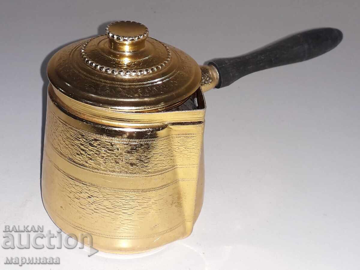 VINTAGE COFFEE POT. USSR