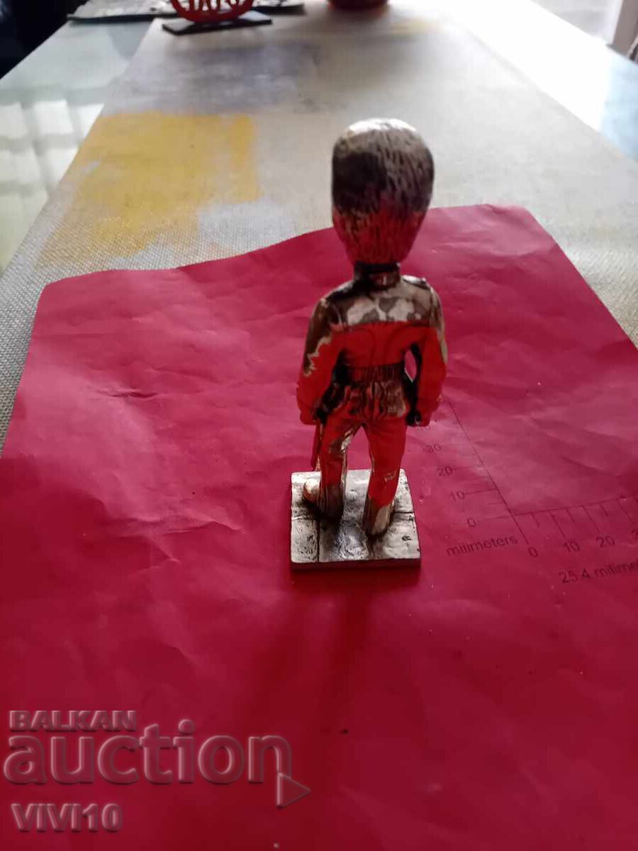 Licitație Figurină veche, cositor Anglia