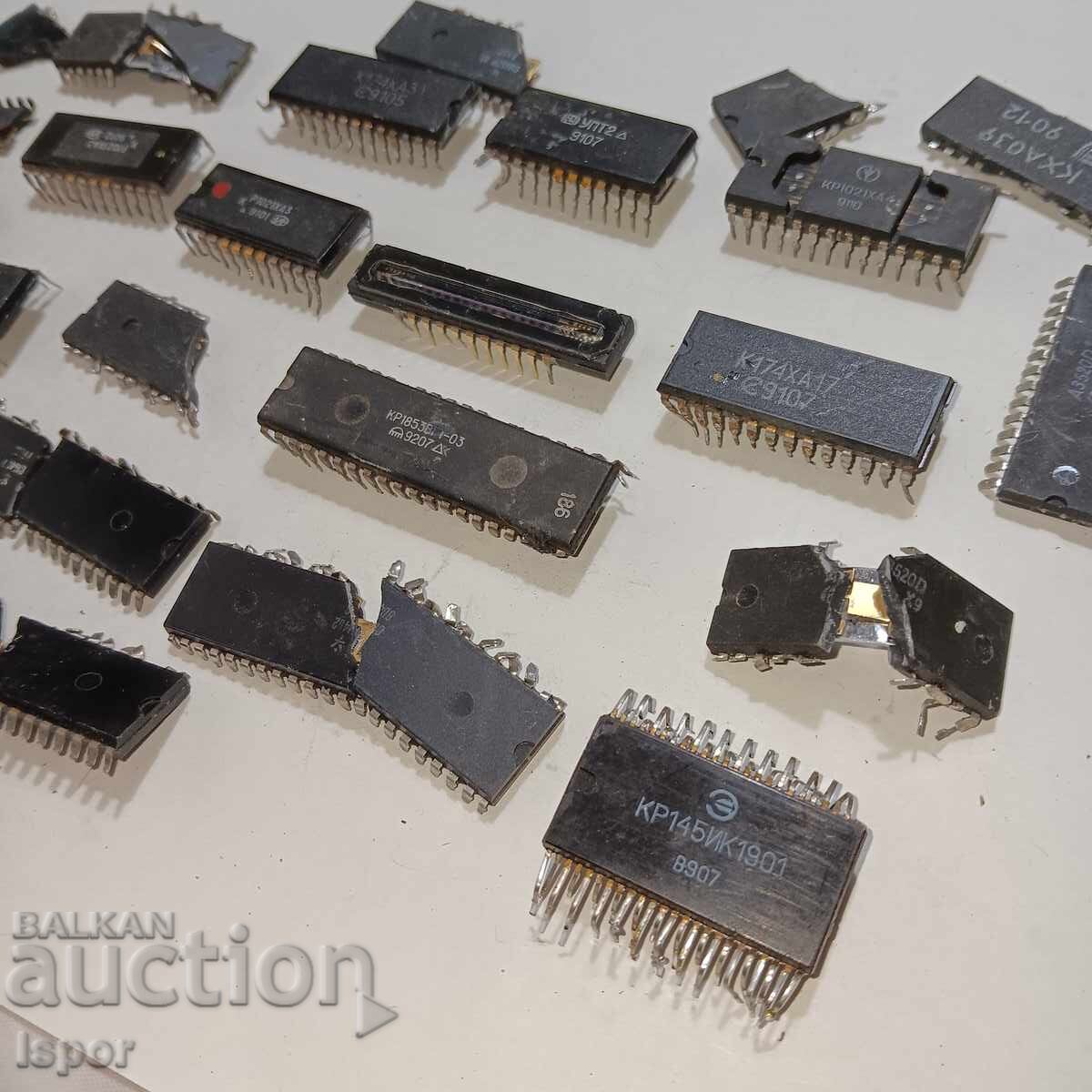 Auction  Large microchips with visible gold plating