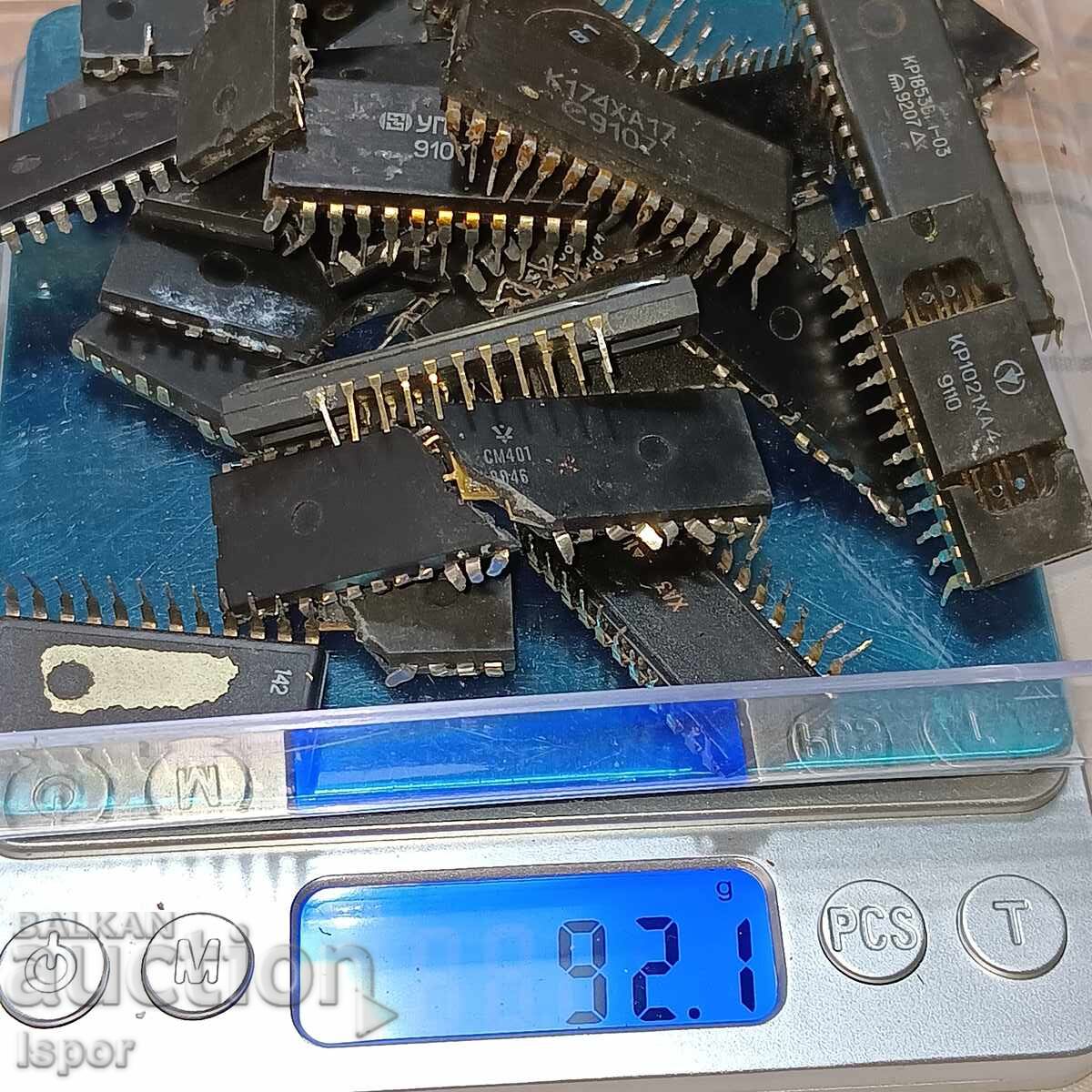 Large microchips with visible gold plating - 5