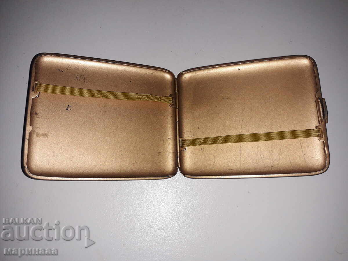 OLD SNUFFBOX. CZECHOSLOVAKIA with price 10.00 BGN | € 5.11