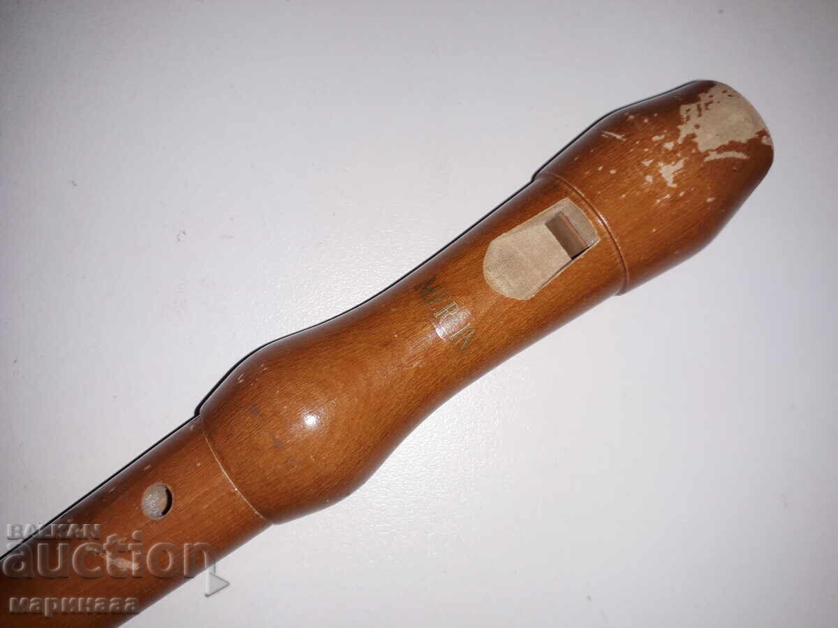 Auction  STAR KAVAL "MERLIN"