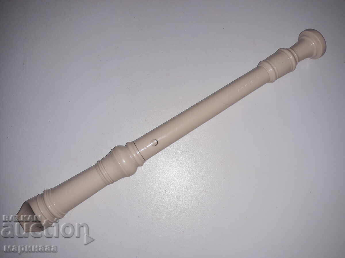 STAR CAVAL. MARCĂ ''G'' cu preț 8.00 BGN | € 4.09 STAR CAVAL. MARCĂ ''G'' cu preț 8.00 BGN | € 4.09