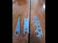 Cheie veche de bicicletă, chei