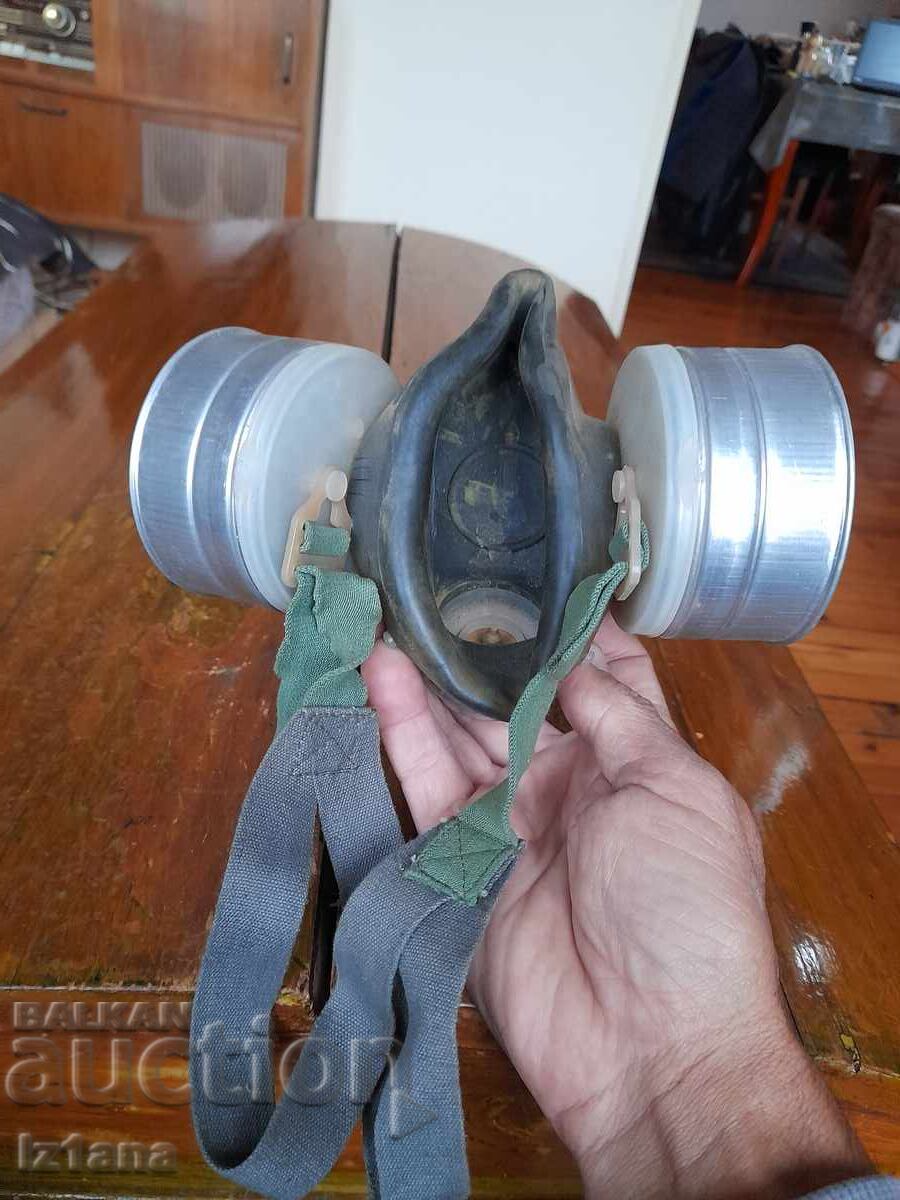 Old gas mask, respirator RU-60M - 6
