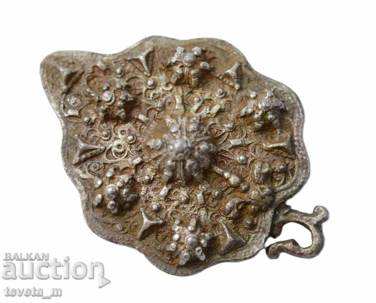 Αναγεννησιακό ασημένιο μισό 1/2 παφτάς παραδοσιακή φορεσιά με τιμή 120.00 BGN | € 61.36 Αναγεννησιακό ασημένιο μισό 1/2 παφτάς παραδοσιακή φορεσιά με τιμή 120.00 BGN | € 61.36