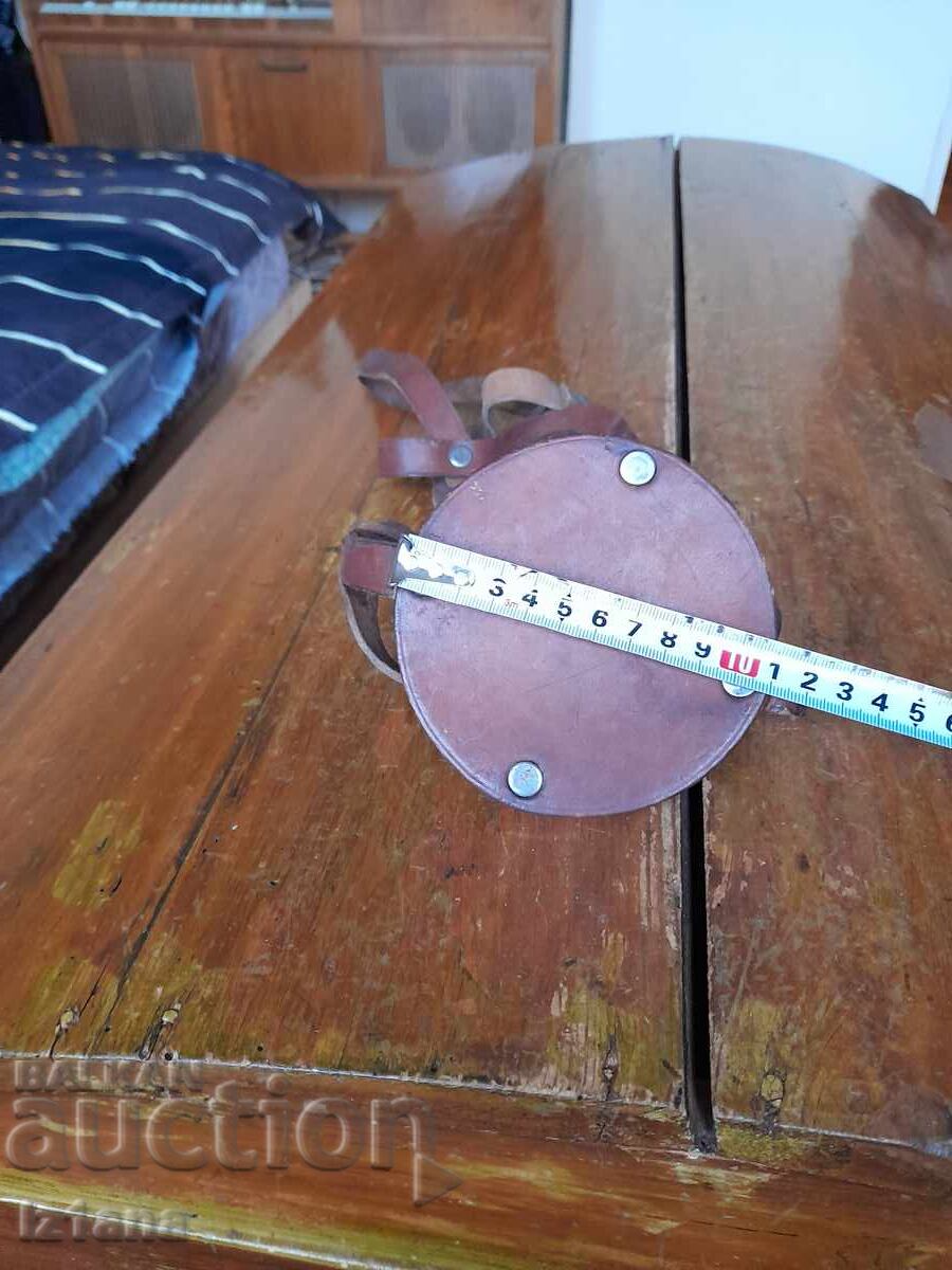 Old leather bottle case - 6