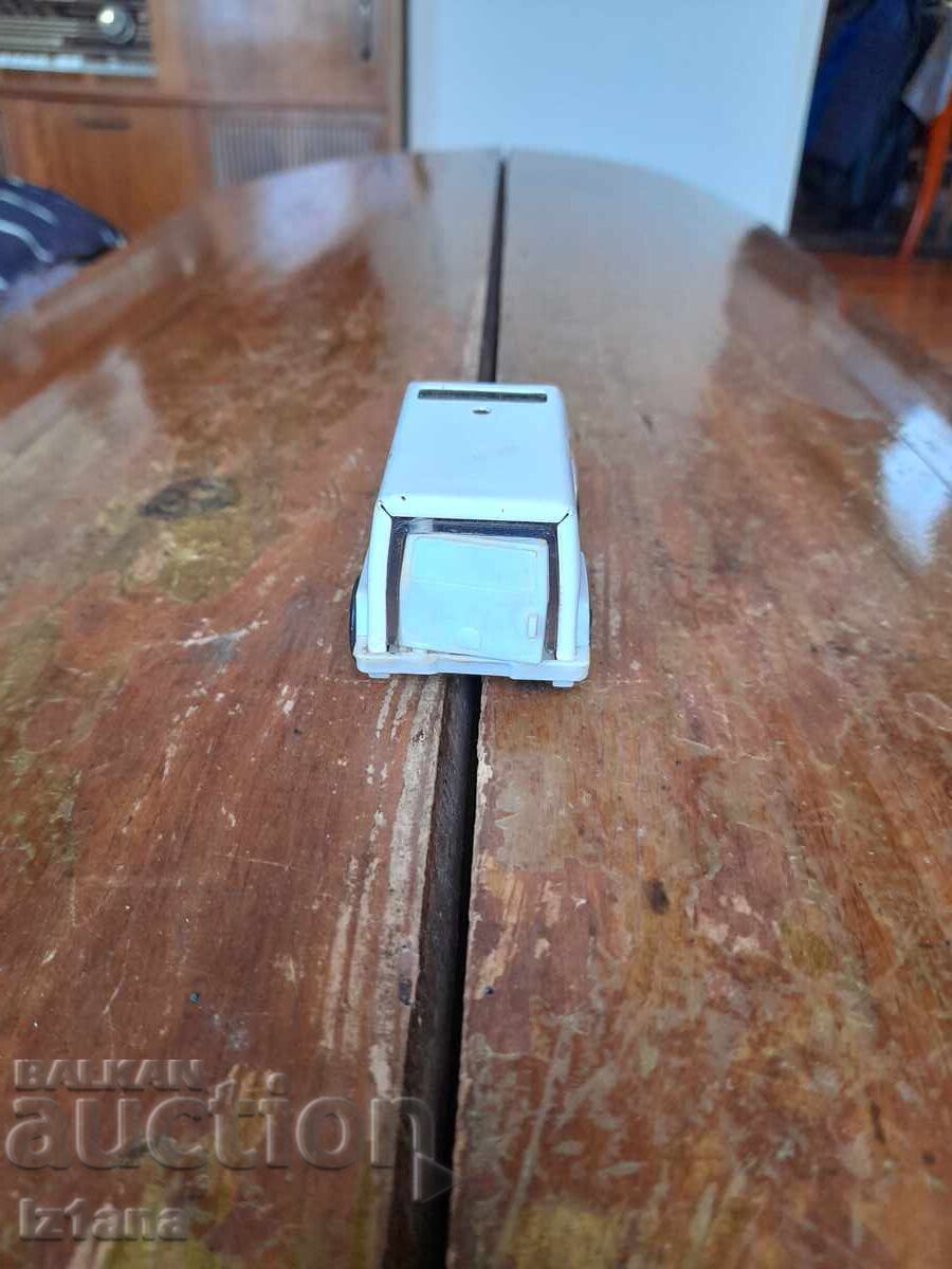 Аукцион Стара количка,линейка Микро Аукцион Стара количка,линейка Микро