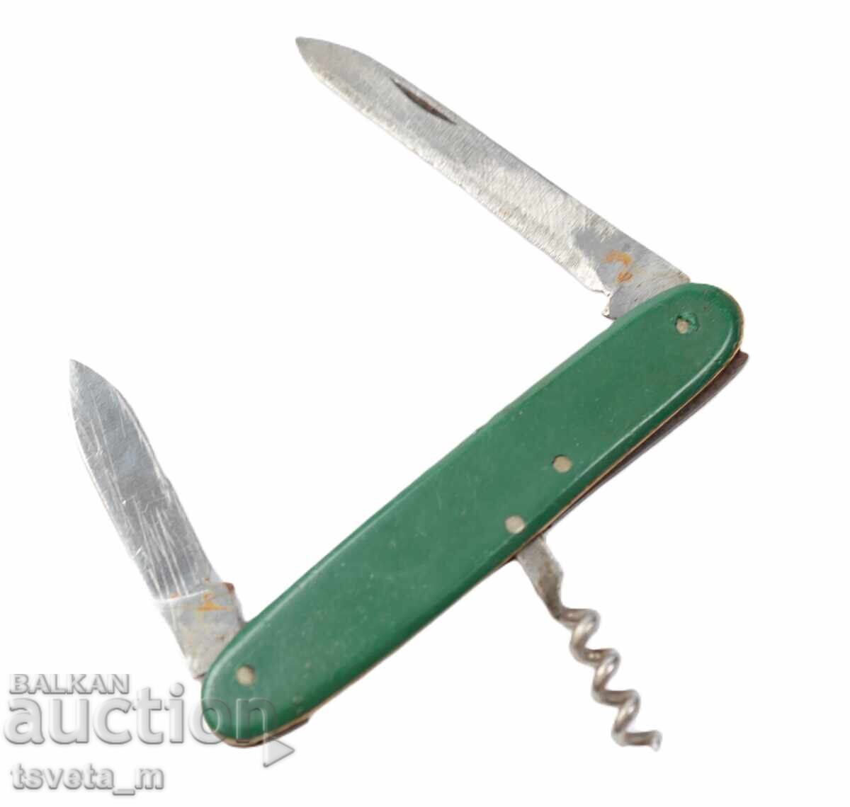 Delivery of 3-tool pocket knife Delivery of 3-tool pocket knife