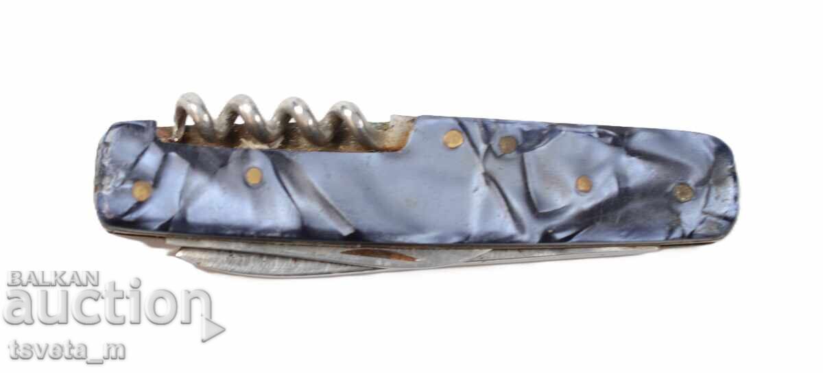 3-tool pocket knife with price 18.00 BGN | € 9.20 3-tool pocket knife with price 18.00 BGN | € 9.20