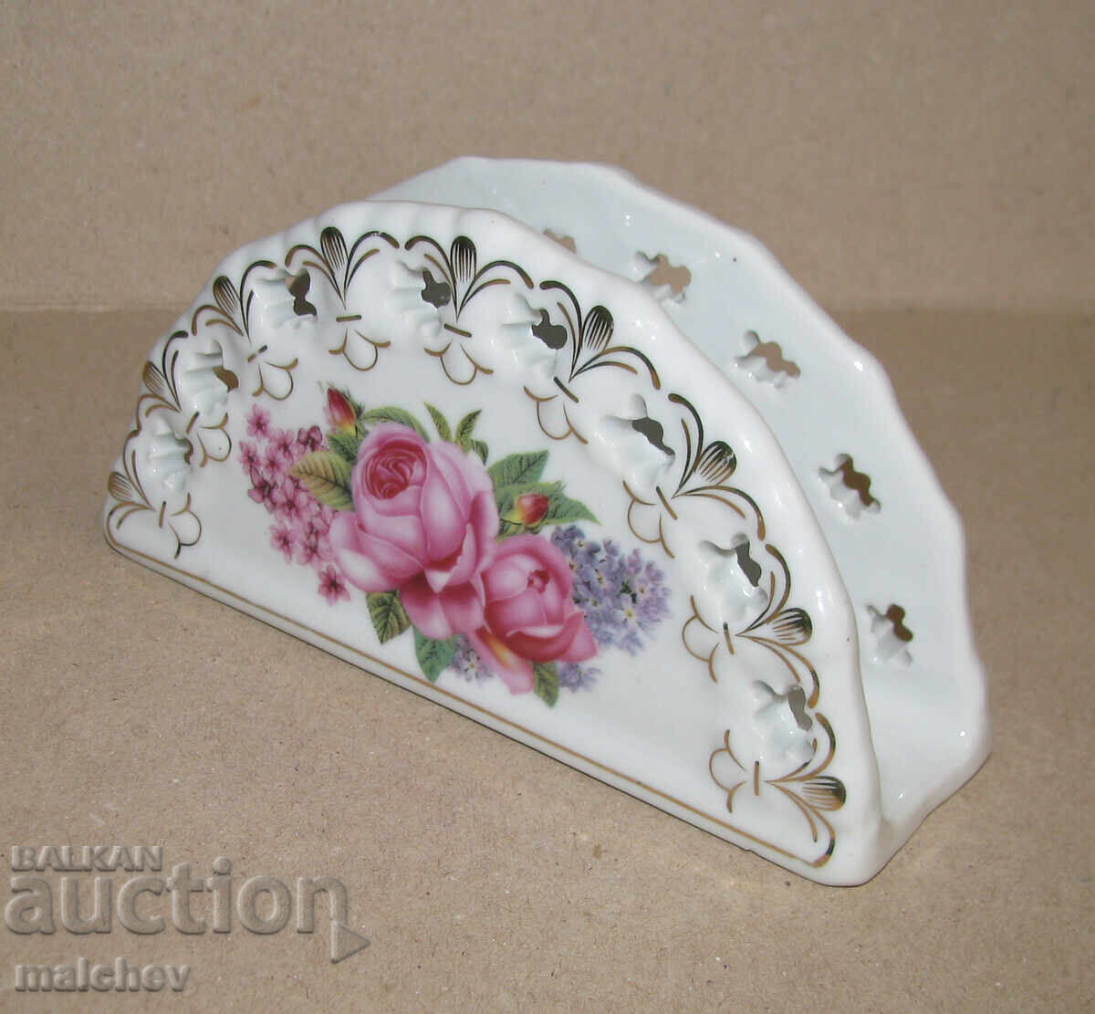 Porcelain napkin holder, openwork with roses and gold plating, excellent condition