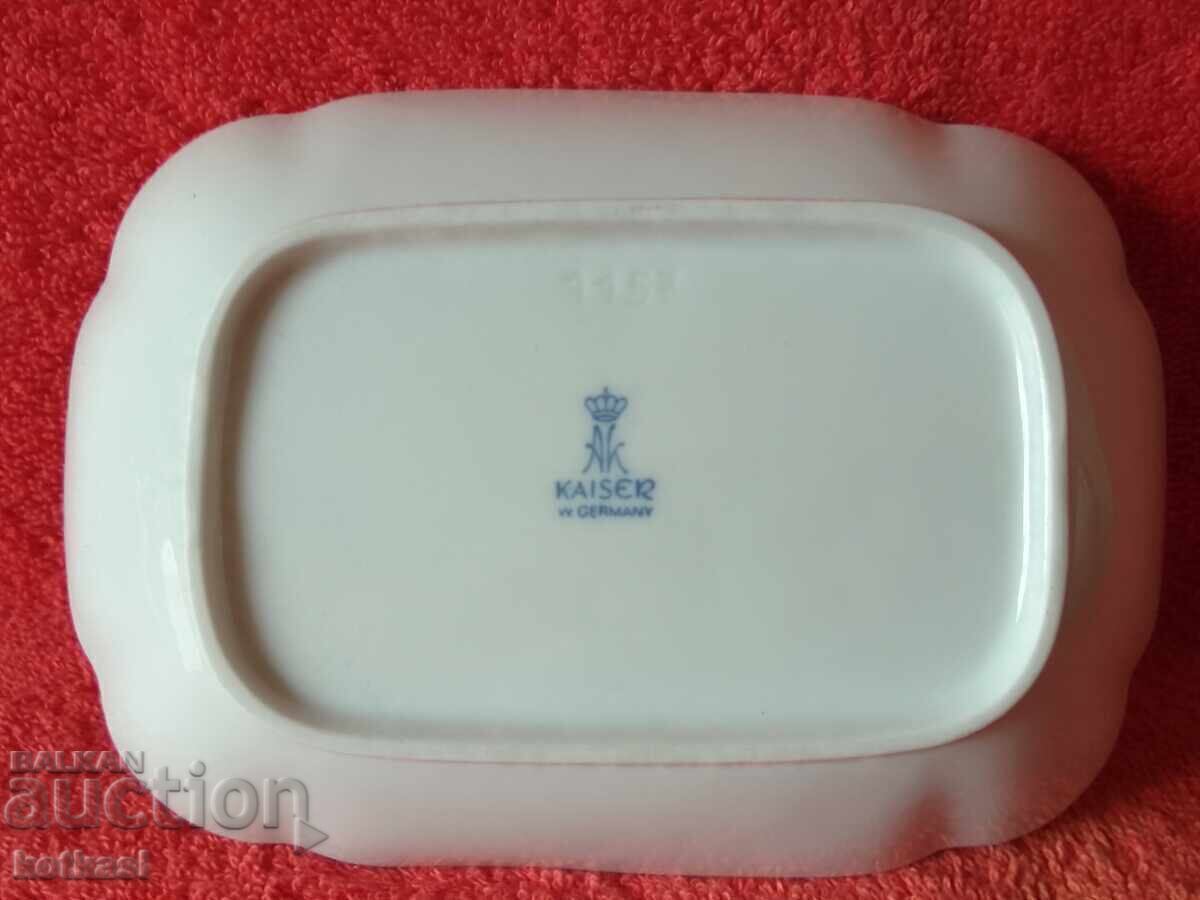 Old porcelain cup KAISER gilded embossed surface Meissen bouquet - 7