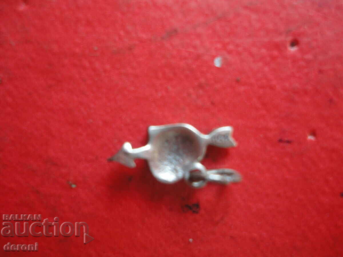 Silver locket pendant with marcasite 830 - 5 Silver locket pendant with marcasite 830 - 5