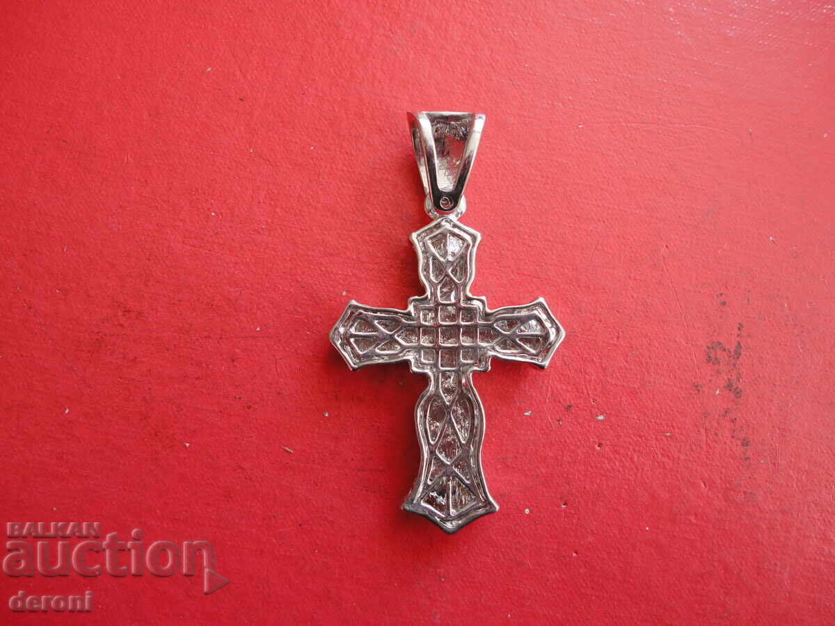 Аукцион Страхотен кръст с камъни 3 Аукцион Страхотен кръст с камъни 3