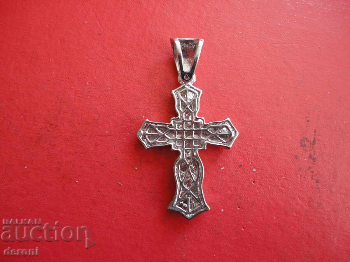 Доставка на Страхотен кръст с камъни 3 Доставка на Страхотен кръст с камъни 3