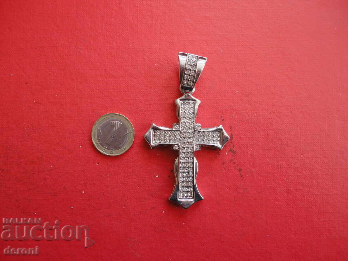 Страхотен кръст с камъни 3 Страхотен кръст с камъни 3