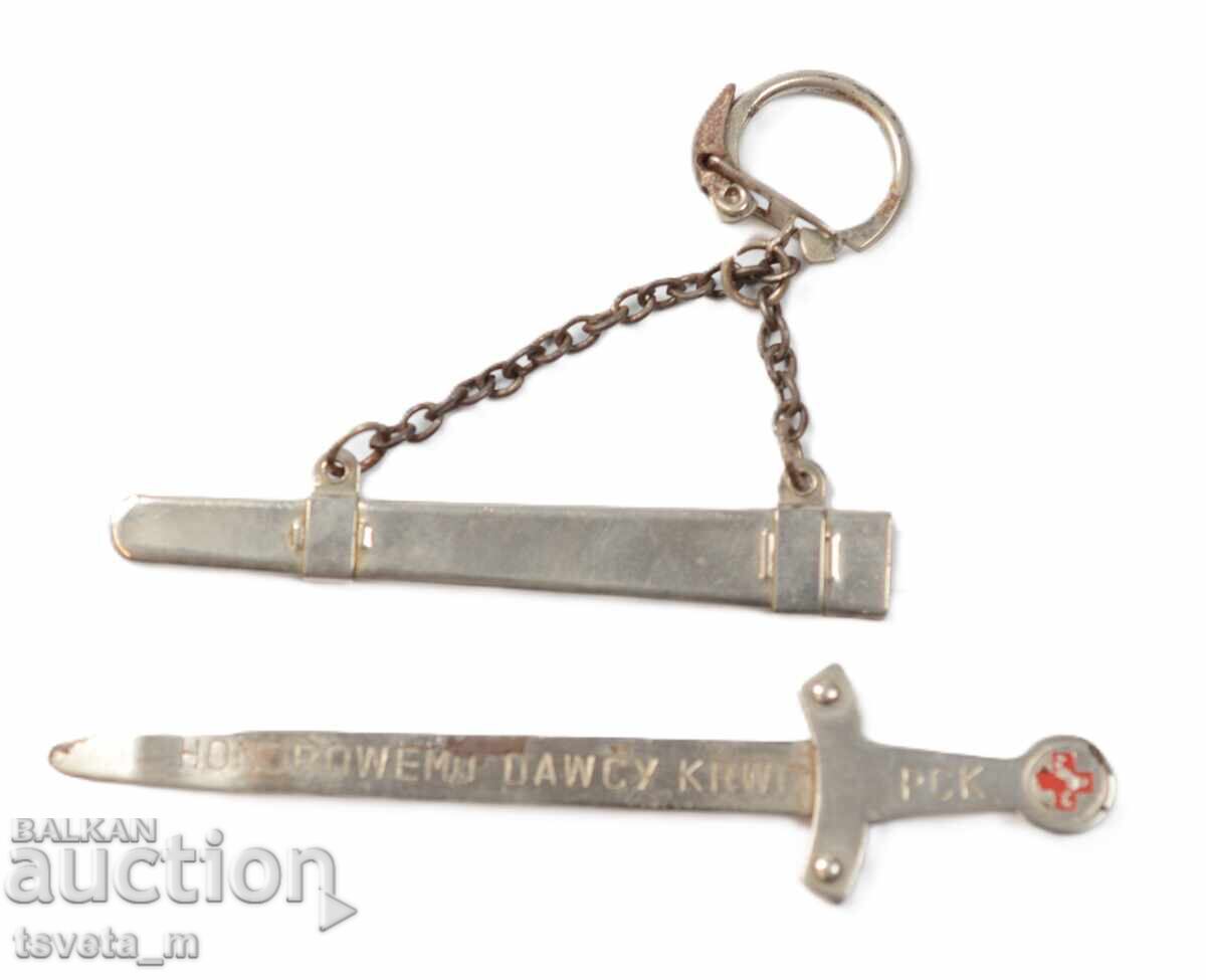 Breloc PRL PCK Sabie de Onoare Donator de Sânge cu preț 3.00 BGN | € 1.53