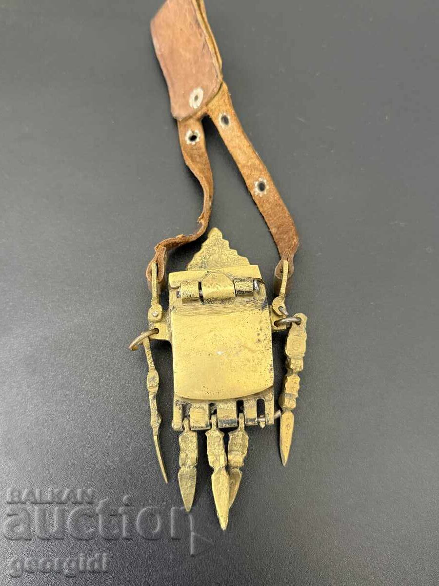 Δημοπρασία Χάλκινο κουτί για ευζούς / καμπζή. Νο. 7533 Δημοπρασία Χάλκινο κουτί για ευζούς / καμπζή. Νο. 7533