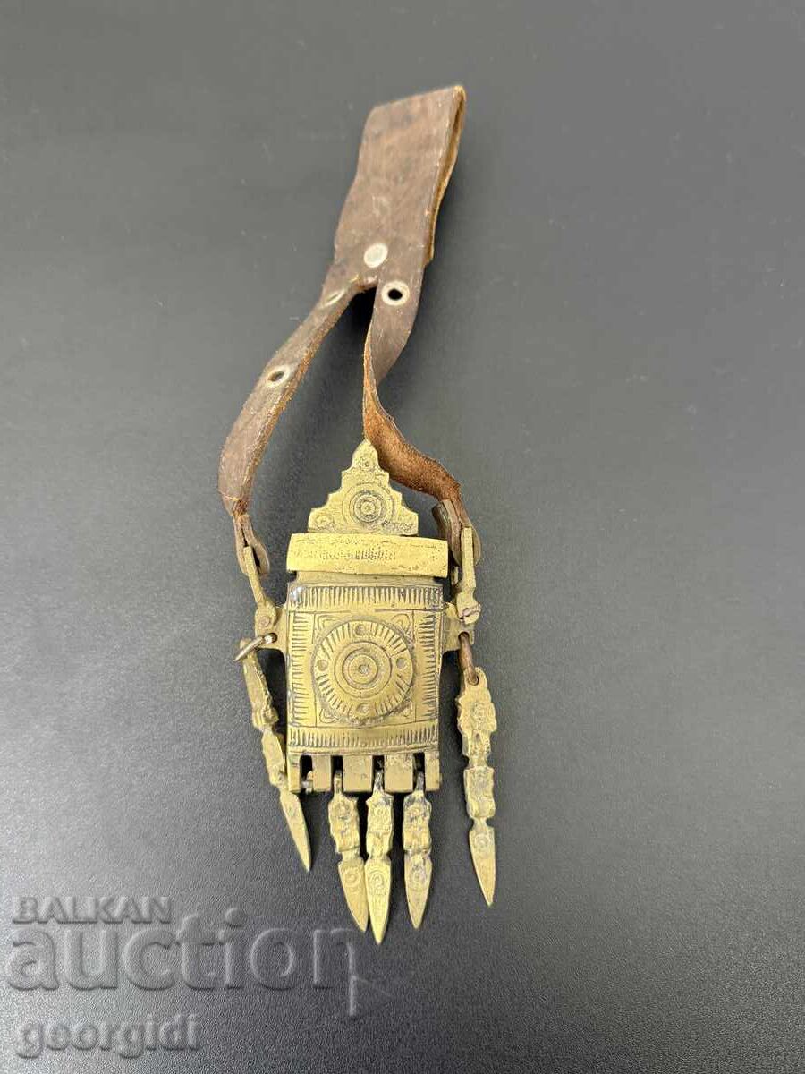 Χάλκινο κουτί για ευζούς / καμπζή. Νο. 7533 Χάλκινο κουτί για ευζούς / καμπζή. Νο. 7533