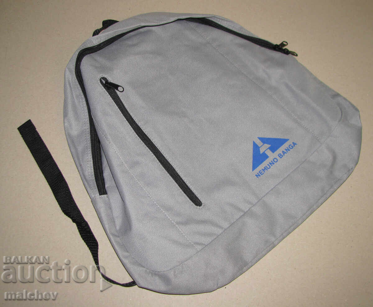 Rucsac textil ușor Nemuno Banga 40/37/13 cm, excelent cu preț 3.00 BGN | € 1.53