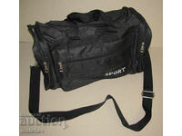Geantă sport de voiaj Sport textilă neagră 47/22/20, excelentă