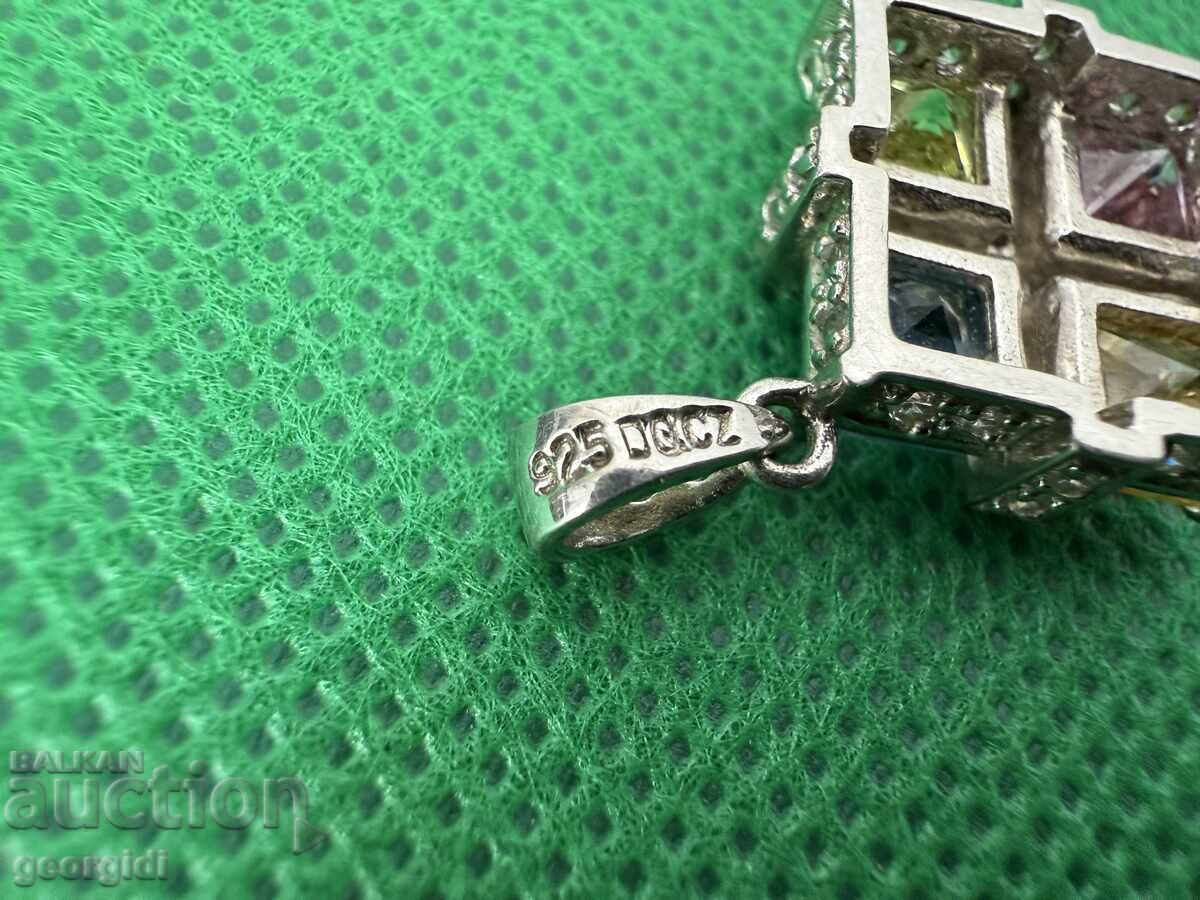 Σχεδιασμένο κόσμημα / μενταγιόν. Νο. 7536 - 5