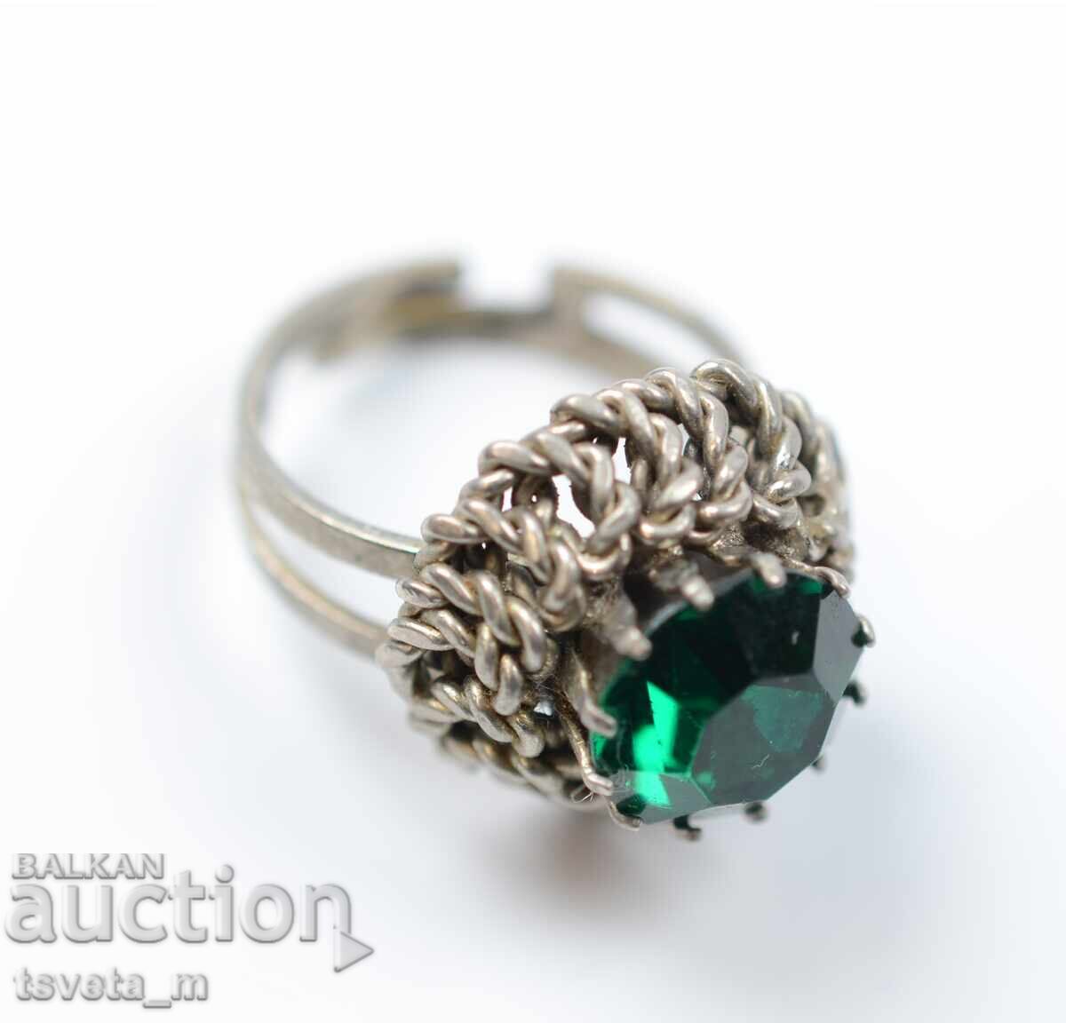 Пръстен с променящ се размер с цена 4.00 лв. | € 2.05