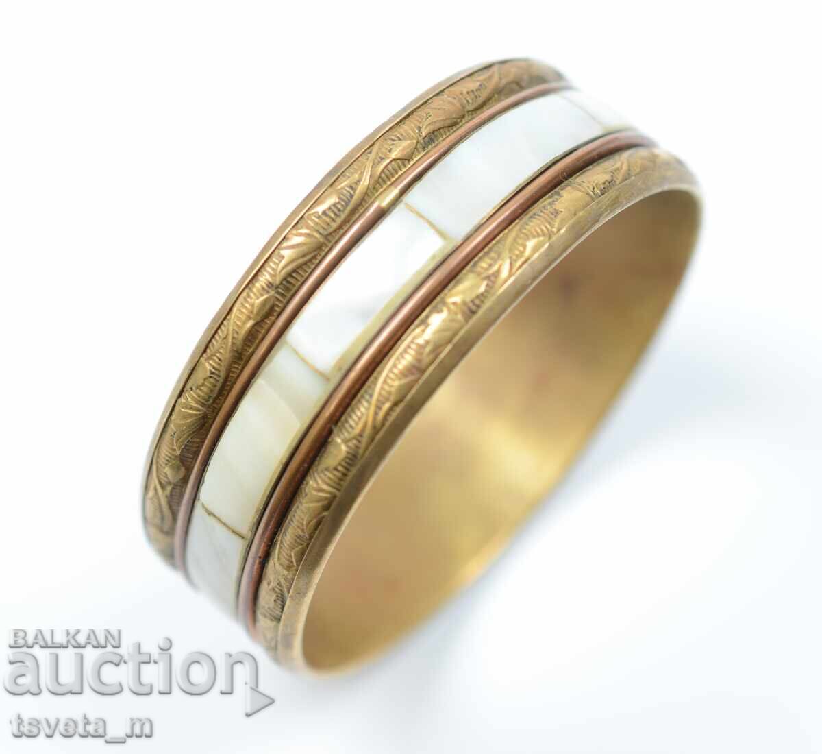 Βραχιόλι από μπρούτζο και φίλντισι με τιμή 15.00 BGN | € 7.67 Βραχιόλι από μπρούτζο και φίλντισι με τιμή 15.00 BGN | € 7.67